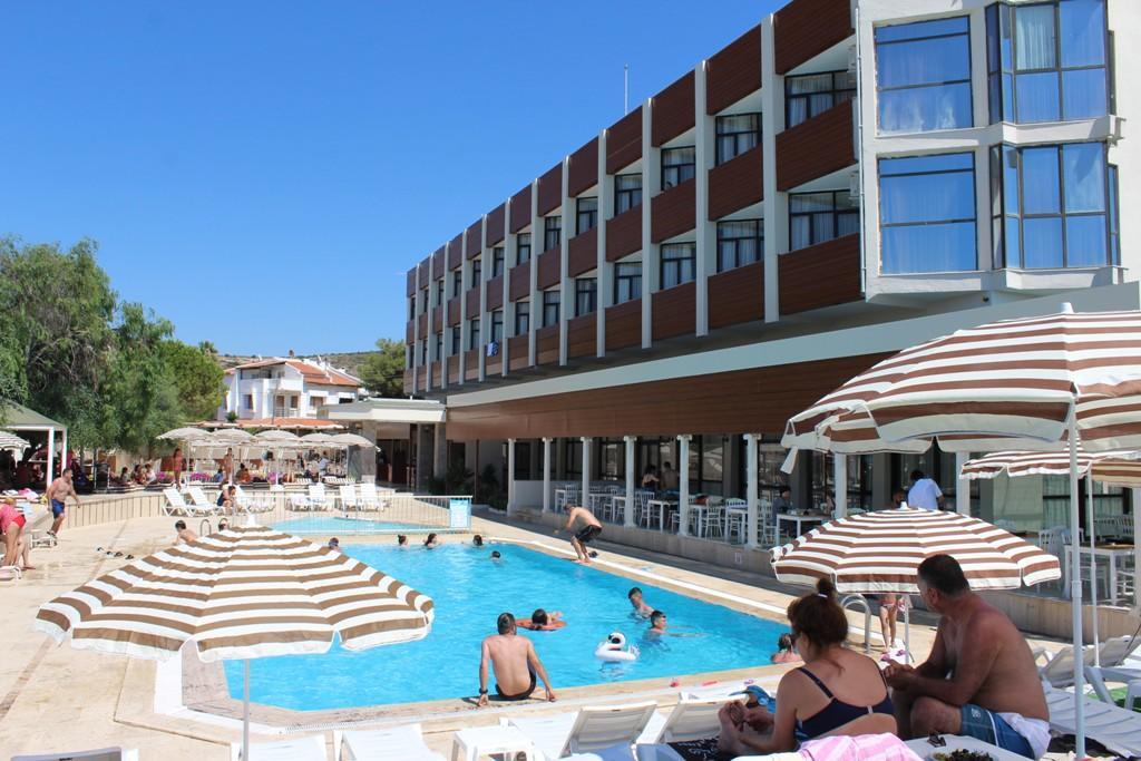 Wa Cesme Farm Hotel Beach Resort & Spa Exterior photo