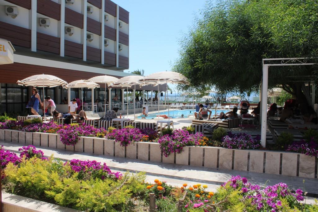 Wa Cesme Farm Hotel Beach Resort & Spa Exterior photo